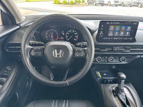 Used 2024 Honda HR-V EX-L image 8