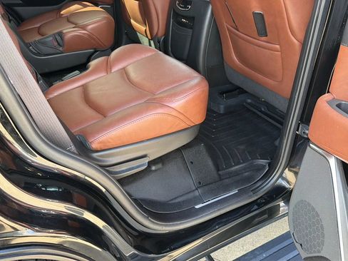Used 2016 Cadillac Escalade Premium AWD/4WD image 56