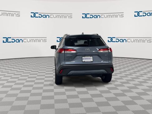 Used 2023 Toyota Corolla Cross LE FWD image 7