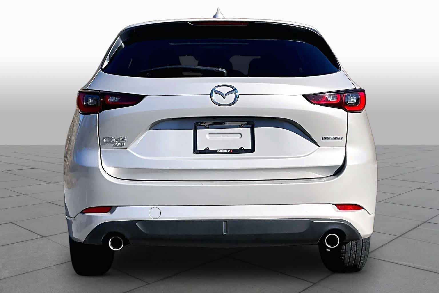 Used 2025 MAZDA CX-5 AWD 2.5 S w/ Preferred Package image 4