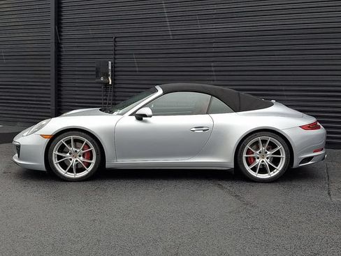 Certified 2017 Porsche 911 Carrera 4S AWD/4WD image 2