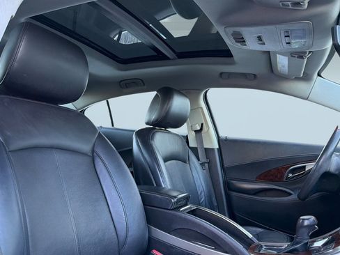 Used 2010 Buick LaCrosse CXS w/ Touring Package image 33