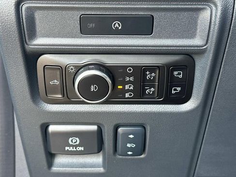 New 2025 Ford F150 Platinum image 24