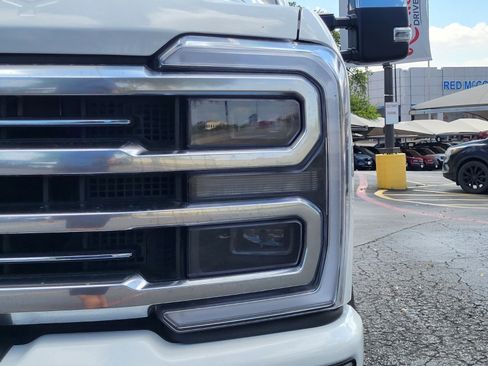 Used 2026 Ford F350 Platinum w/ Platinum Plus Package AWD/4WD image 10