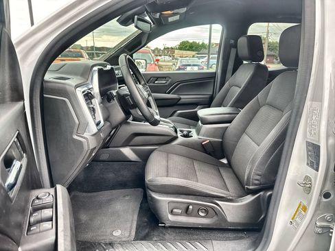 Used 2023 GMC Canyon Elevation w/ Convenience Package AWD/4WD image 11
