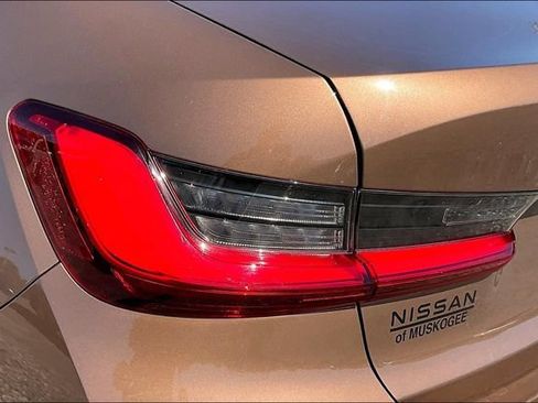 Used 2020 BMW 330i Sedan RWD image 22