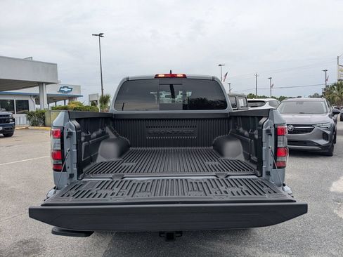 Used 2026 Nissan Frontier PRO-4X w/ Tow Package AWD/4WD image 12