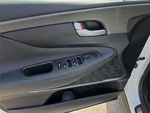 Used 2019 Hyundai Santa Fe Limited w/ Cargo Package image 17