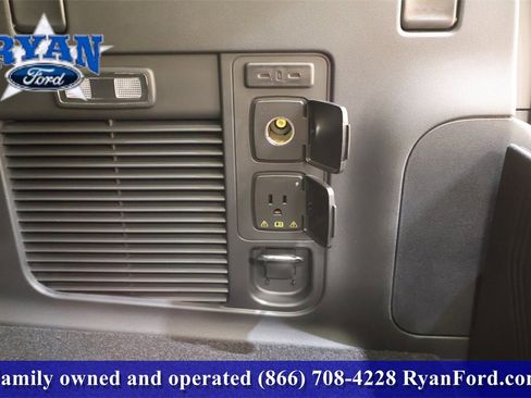 New 2025 Ford Expedition Max Platinum w/ Platinum Ultimate Package image 7