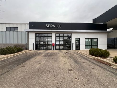 Used 2013 Land Rover Range Rover Sport HSE AWD/4WD image 9