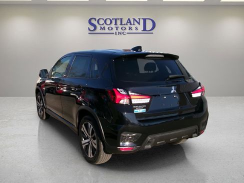 Used 2025 Mitsubishi Outlander Sport ES image 8