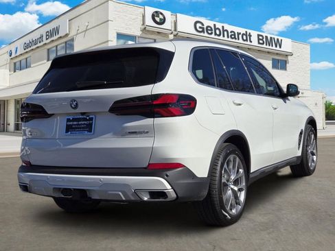 New 2026 BMW X5 xDrive50e w/ Premium Package image 5