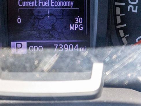 Used 2020 Toyota Tacoma SR image 20