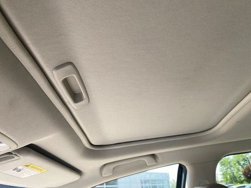 Used 2012 MAZDA CX-9 Touring w/ Moonroof & Bose Audio Pkg AWD/4WD image 9