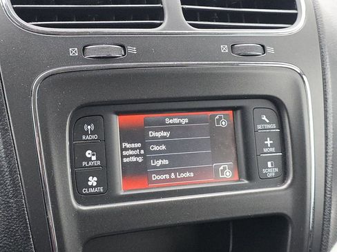 Used 2016 Dodge Journey SXT w/ Comfort/Convenience Group image 24