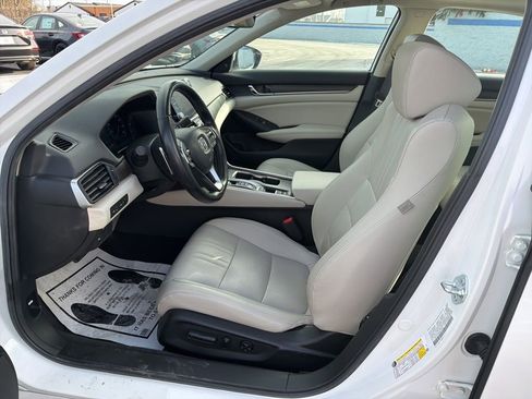 Certified 2021 Honda Accord Touring image 18