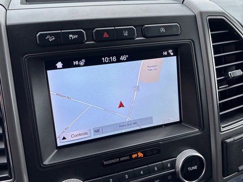 Used 2019 Ford Expedition Max XLT w/ Equipment Group 202A image 9