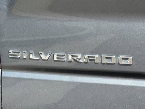 Used 2020 Chevrolet Silverado 1500 LT w/ All-Star Edition image 29