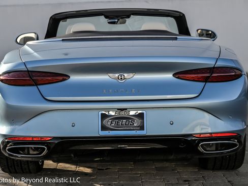 New 2026 Bentley Continental GTC image 7