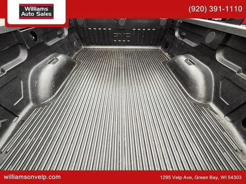 Used 2017 GMC Sierra 1500 SLE w/ Suspension Package, Off-Road AWD/4WD image 23