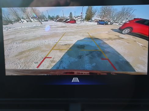 Used 2025 Chevrolet Trax LT w/ LT Convenience Package image 20