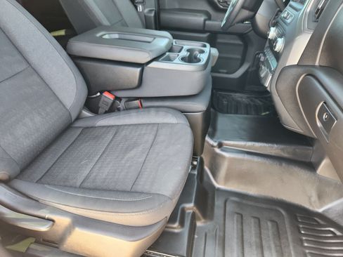 Used 2024 GMC Sierra 2500 Pro w/ Convenience Package AWD/4WD image 15