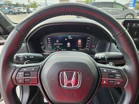 Used 2023 Honda Accord Sport image 24