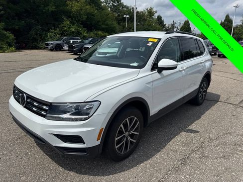 Used 2019 Volkswagen Tiguan SE AWD/4WD image 1