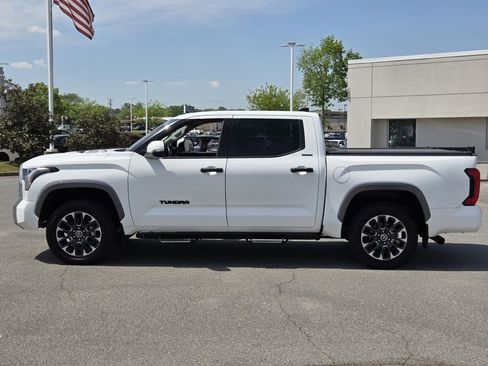 Used 2023 Toyota Tundra Limited AWD/4WD image 2