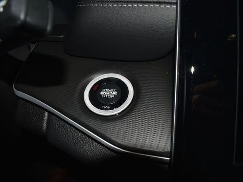 New 2025 Jeep Grand Cherokee Laredo w/ MOPAR Finishing Package image 19