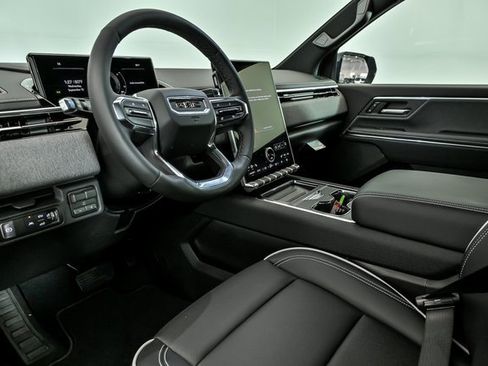 New 2026 GMC Sierra EV Elevation image 6