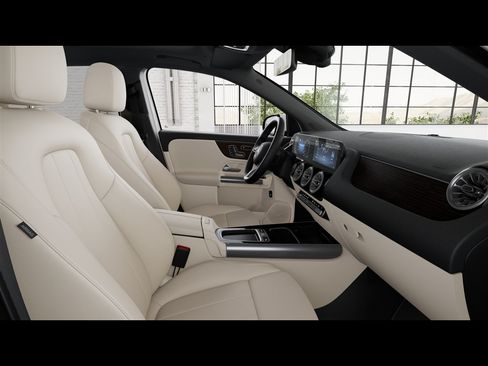 Certified 2026 Mercedes-Benz GLA 250 4MATIC image 39