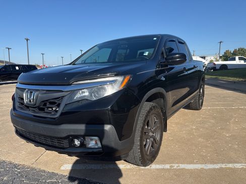 Used 2019 Honda Ridgeline Sport image 6