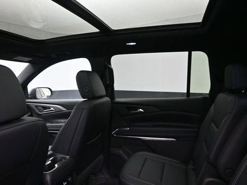 New 2026 Chevrolet Traverse LT FWD image 19