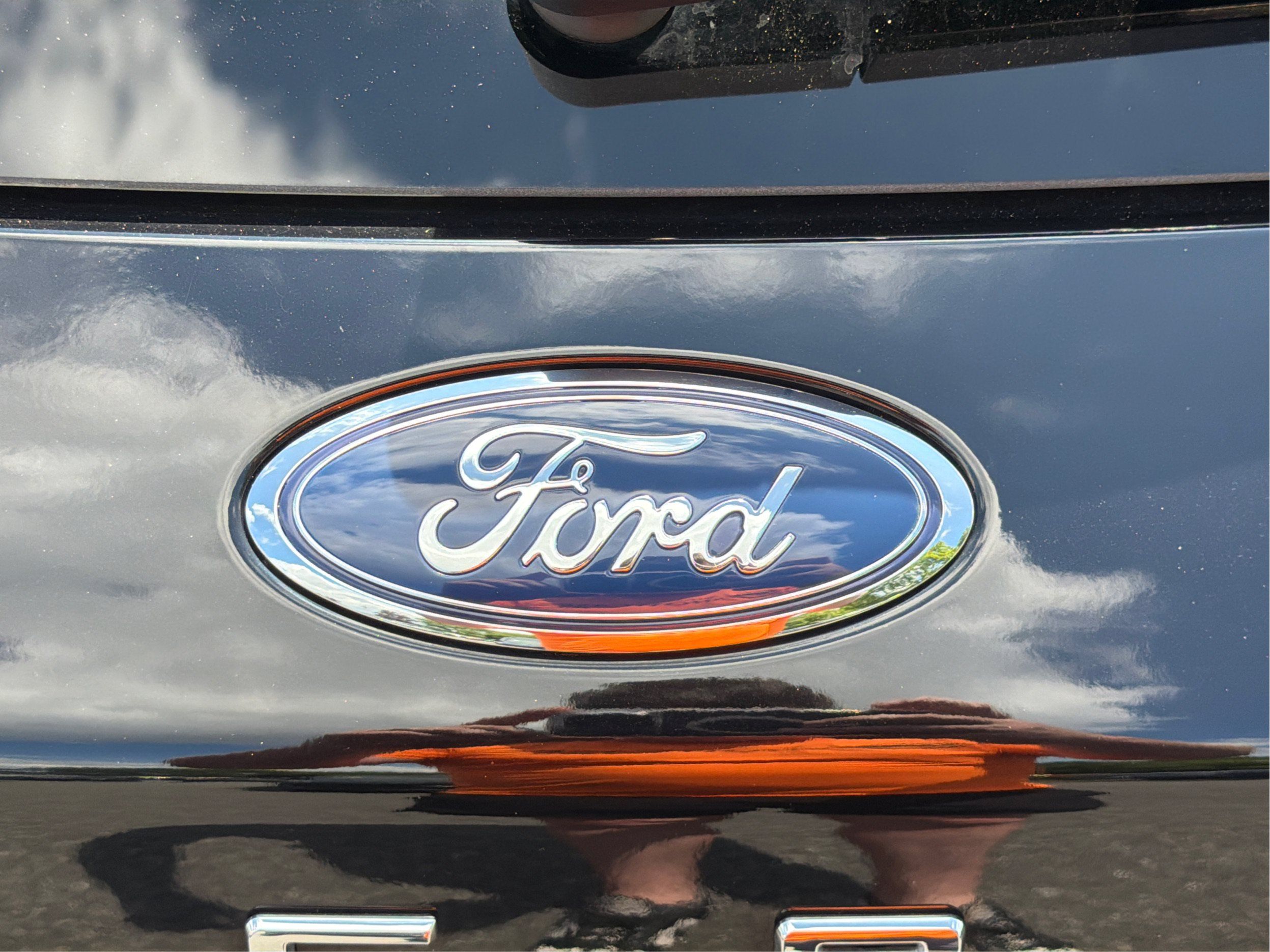 Used 2023 Ford Escape ST-Line w/ Tech Pack #1 AWD/4WD image 24
