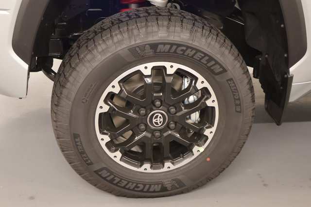 New 2026 Toyota Tundra SR5 w/ TRD Off-Road Package AWD/4WD image 7