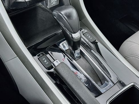 Certified 2017 Honda Accord EX-L image 17