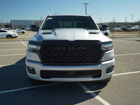 New 2026 RAM 1500 4x4 Crew Cab image 2