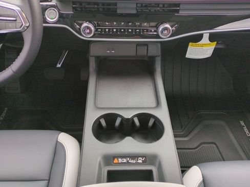 New 2026 Honda Prologue Touring image 17