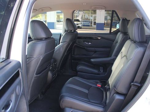 Used 2023 Honda Pilot EX-L image 13