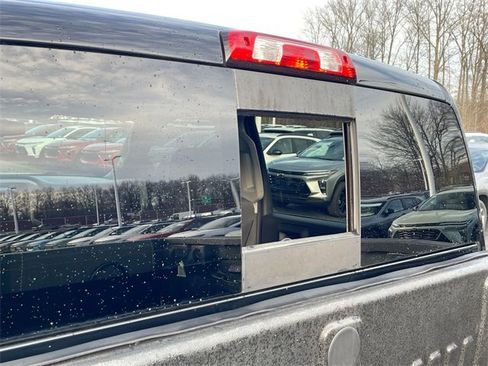 Used 2016 GMC Sierra 1500 SLE w/ SLE Value Package image 18