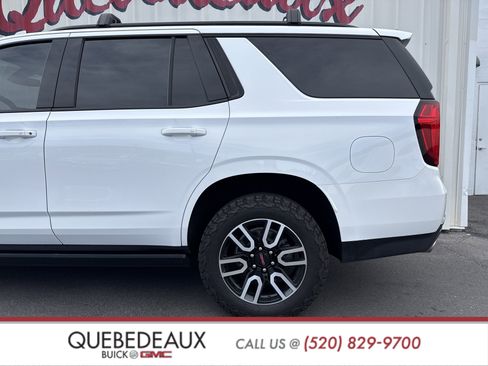 Used 2022 GMC Yukon AT4 image 2