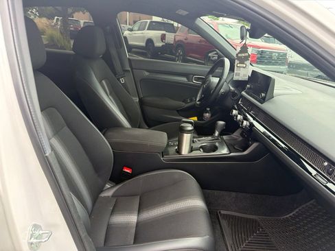 Used 2024 Honda Civic Sport image 29