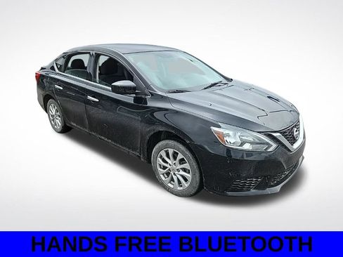 Used 2019 Nissan Sentra SV image 3