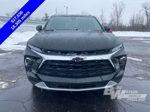 Used 2025 Chevrolet Blazer LT w/ Convenience Package image 9