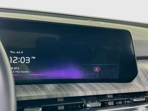 Used 2024 Kia Telluride SX FWD image 15