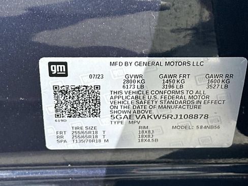Certified 2024 Buick Enclave Essence w/ LPO, Floor Liner Package AWD/4WD image 31