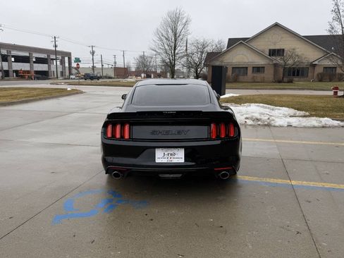 Used 2017 Ford Mustang GT w/ GT Performance Package image 7