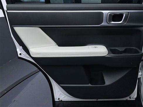 Used 2024 Hyundai Santa Fe SEL image 22