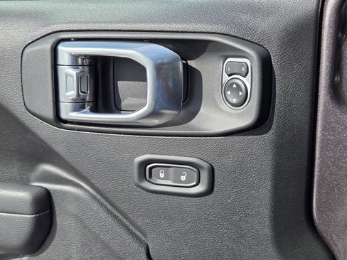 New 2026 Jeep Wrangler Unlimited Sport image 24